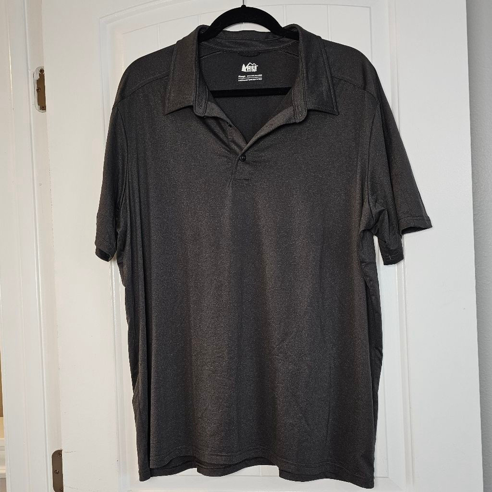 REI XL charcoal grey short sleeve polo shirt